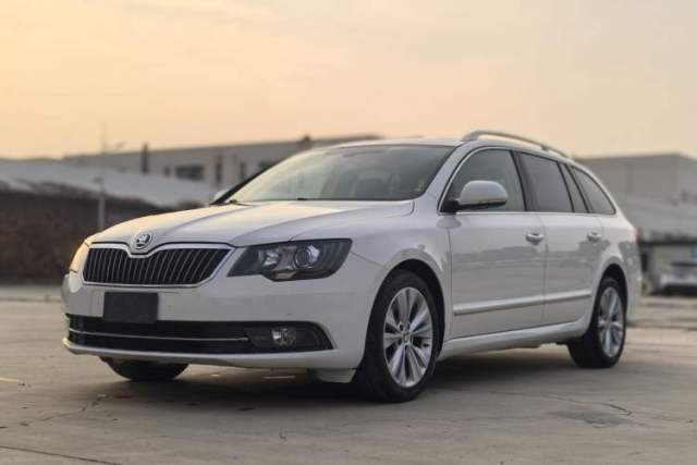 Used Skoda Superb Combi 2014 2.0 TSI Prestige Edition