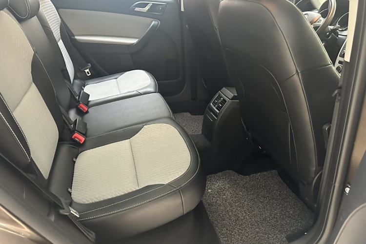 Used Skoda Yeti 2016 1.4TSI DSG Style Edition Interior 2
