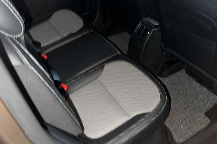 Used Skoda Yeti 2016 1.4TSI DSG Style Edition Interior 3