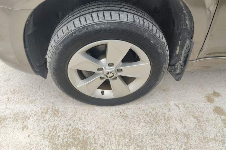Used Skoda Yeti 2016 1.4TSI DSG Advanced Edition Exterior 7