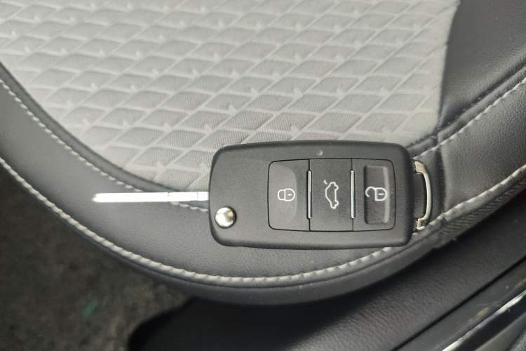 Used Skoda Yeti 2016 1.4TSI DSG Advanced Edition Interior 1