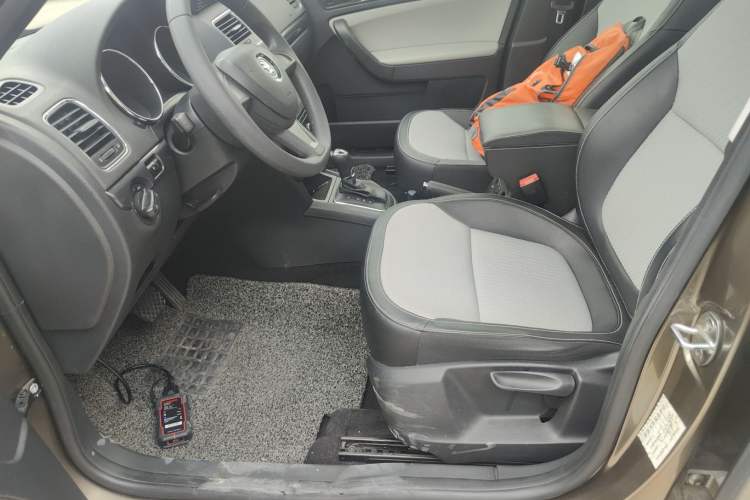 Used Skoda Yeti 2016 1.4TSI DSG Advanced Edition Left Front Seat