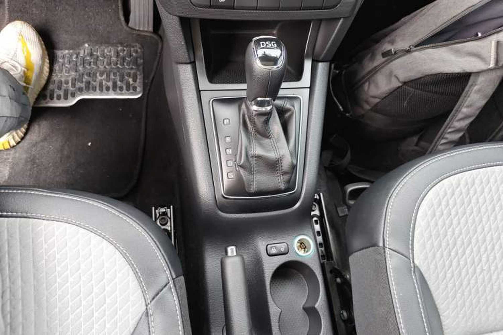 Used Skoda Yeti 2016 1.4TSI DSG Advanced Edition Gear Lever