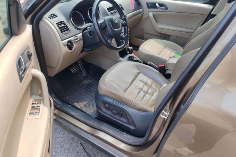 Used Skoda Yeti 2013 1.8T DSG Prestige Edition Driver Seat