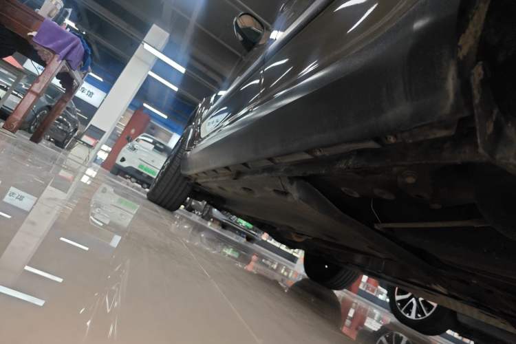 Used Skoda Yeti 2013 1.8T DSG Prestige Edition Left Side Sill