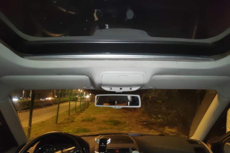 Used Skoda Yeti 2013 1.8T DSG Prestige Edition Headliner
