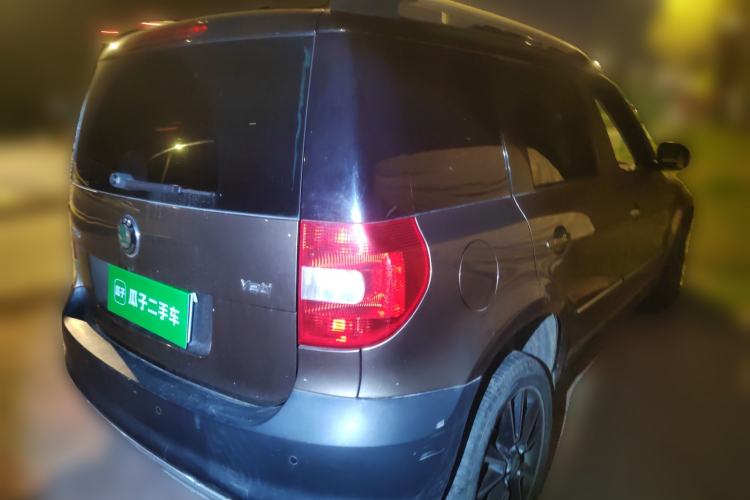 Used Skoda Yeti 2013 1.8T DSG Prestige Edition Rear Right 45 Deg