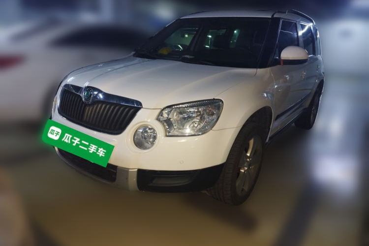 Used Skoda Yeti 2013 1.8T DSG Luxury Edition Guazi used car, China used car export, Used car for sale, Used cars, Cheapest cars for sale