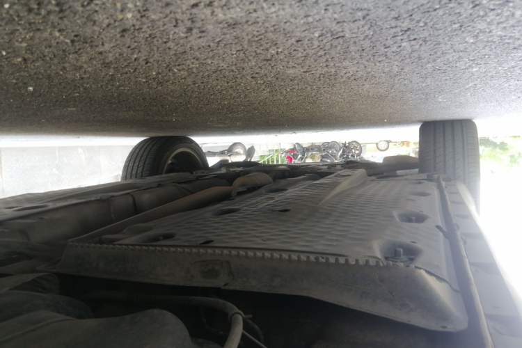 Used Skoda Yeti 2013 1.8T DSG Luxury Edition Chassis Rear Left