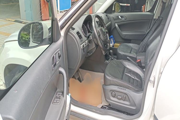 Used Skoda Yeti 2013 1.8T DSG Luxury Edition Driver Seat