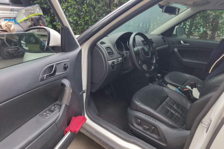 Used Skoda Yeti 2013 1.8T DSG Luxury Edition Driver Seat
