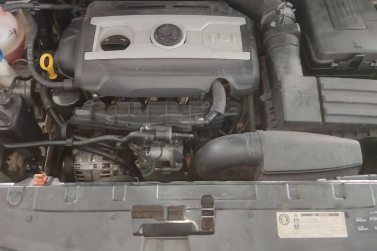 Used Skoda Yeti 2013 1.8T DSG Prestige Edition Engine Bay