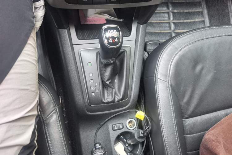Used Skoda Yeti 2013 1.8T DSG Luxury Edition Gear Lever