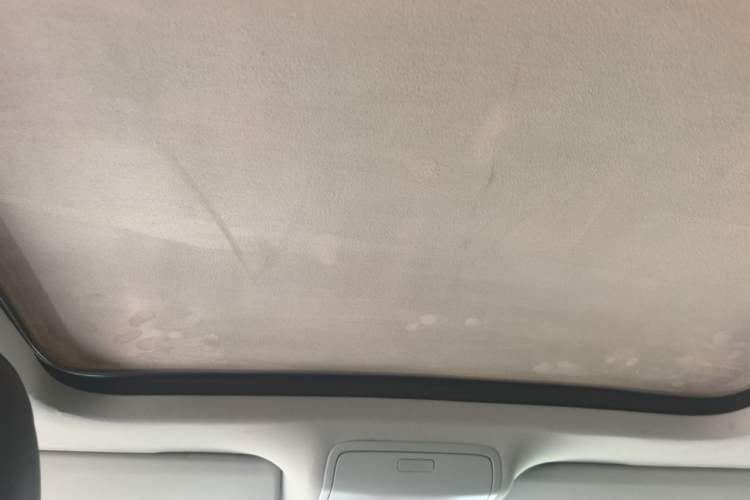 Used Skoda Yeti 2013 1.8T DSG Luxury Edition Headliner