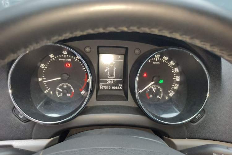 Used Skoda Yeti 2013 1.8T DSG Luxury Edition Instrument Cluster