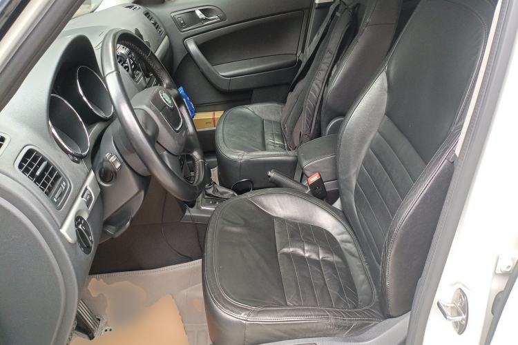 Used Skoda Yeti 2013 1.8T DSG Luxury Edition Left Front Seat