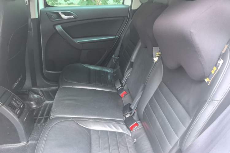 Used Skoda Yeti 2013 1.8T DSG Luxury Edition Left Rear Seat