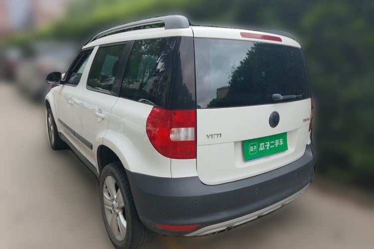Used Skoda Yeti 2013 1.8T DSG Luxury Edition Rear Left 45 Deg