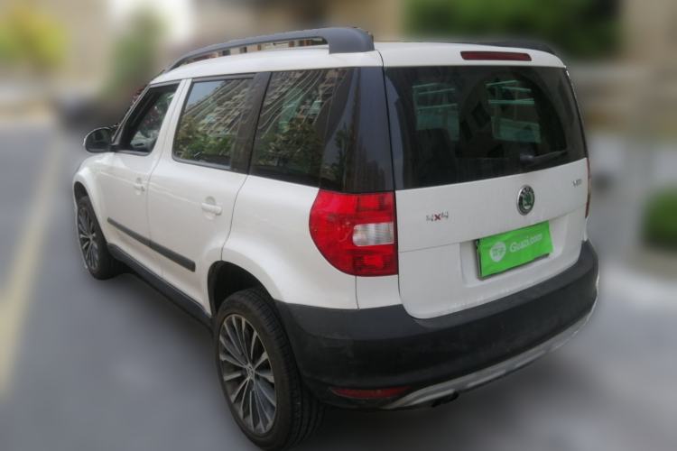 Used Skoda Yeti 2013 1.8T DSG Luxury Edition Rear Left 45 Deg