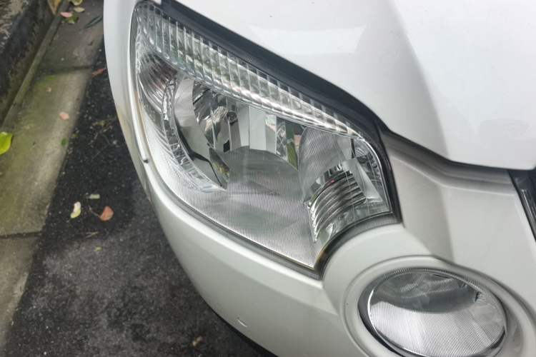 Used Skoda Yeti 2013 1.8T DSG Luxury Edition Right Front Headlight