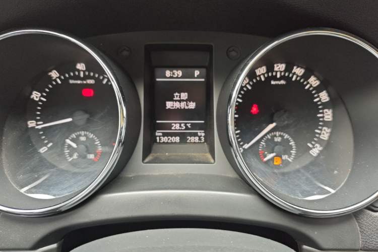 Used Skoda Yeti 2013 1.8T DSG Luxury Edition Instrument Cluster