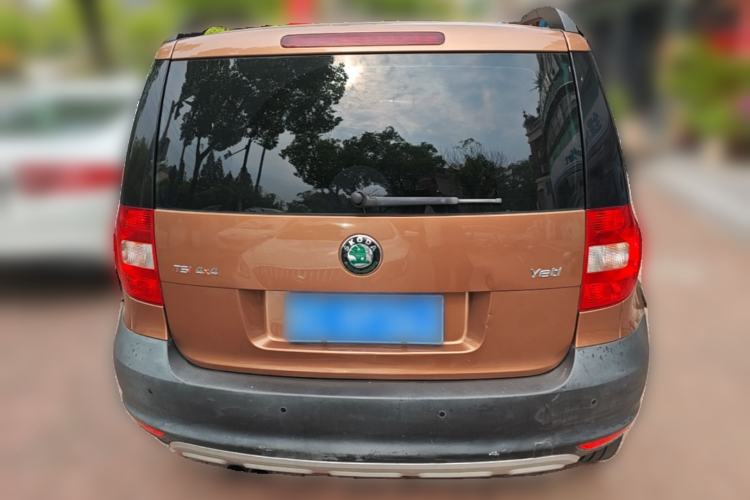 Used Skoda Yeti 2013 1.8T DSG Luxury Edition Rear