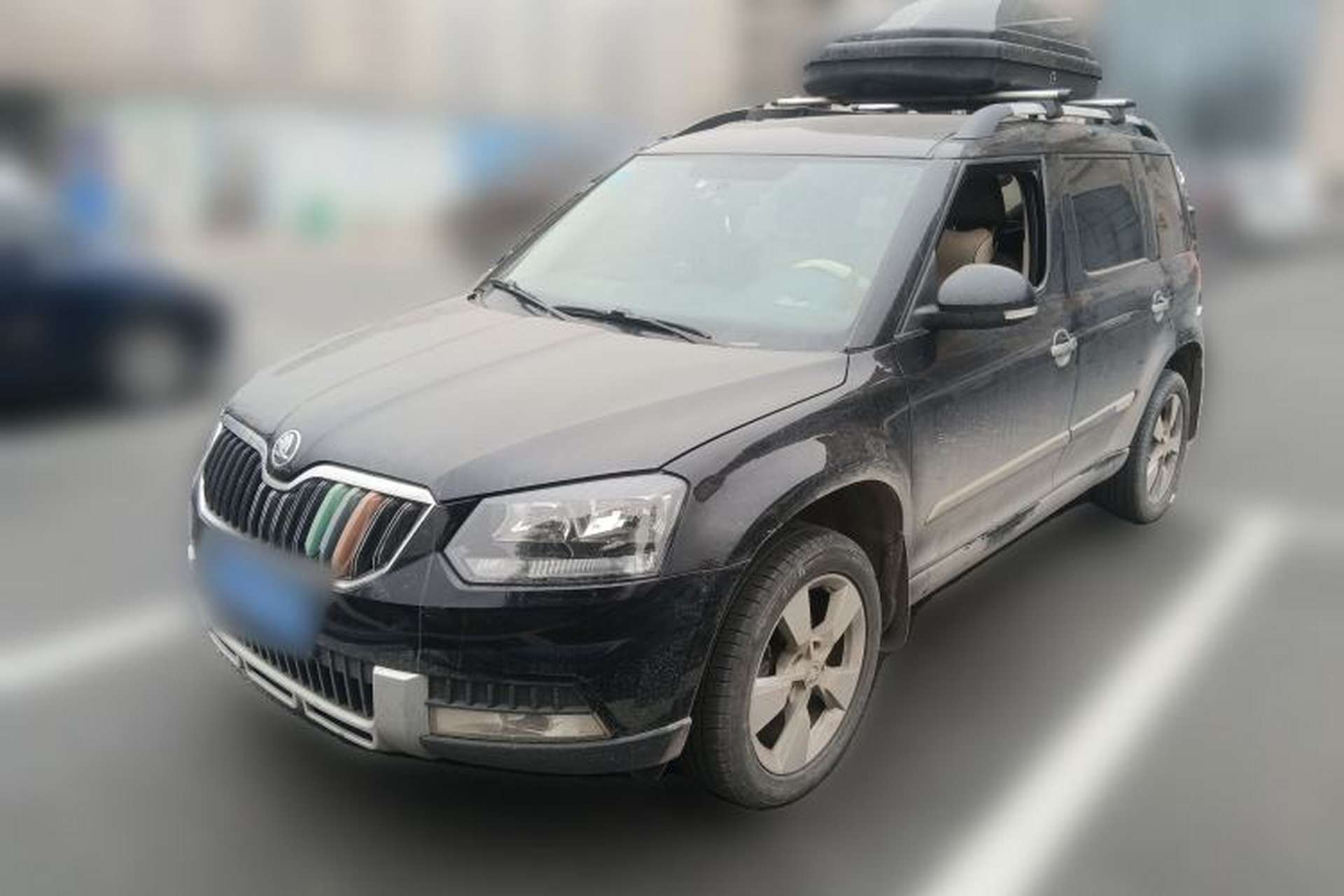 Used Skoda Yeti 2014 1.4 TSI DSG Polar Edition Front Left 45 Deg