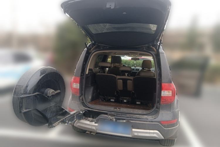 Used Skoda Yeti 2014 1.4 TSI DSG Polar Edition Trunk