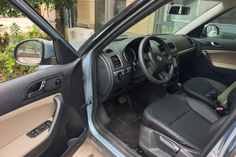 Used Skoda Yeti 2014 1.4TSI DSG Explorer Edition Driver Seat