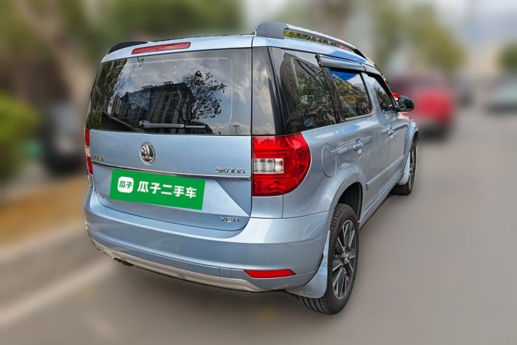 Used Skoda Yeti 2014 1.4 TSI DSG Phantom Edition Rear Right 45 Deg