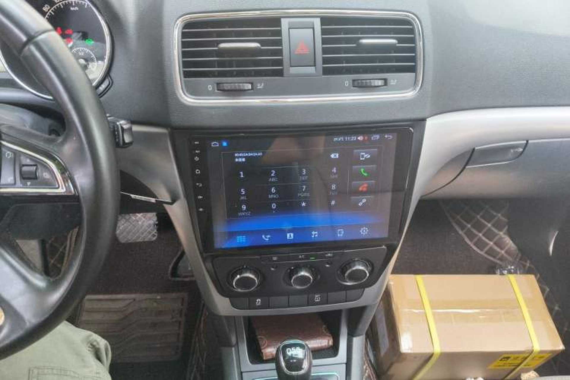 Used Skoda Yeti 2014 1.4TSI DSG Explorer Edition Audio And AC Panel