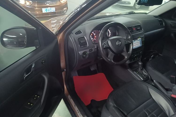 Used Skoda Yeti 2014 1.8TSI DSG Polar Edition Driver Seat