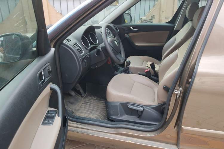 Used Skoda Yeti 2014 1.4TSI Manual Colorful Edition Driver Seat