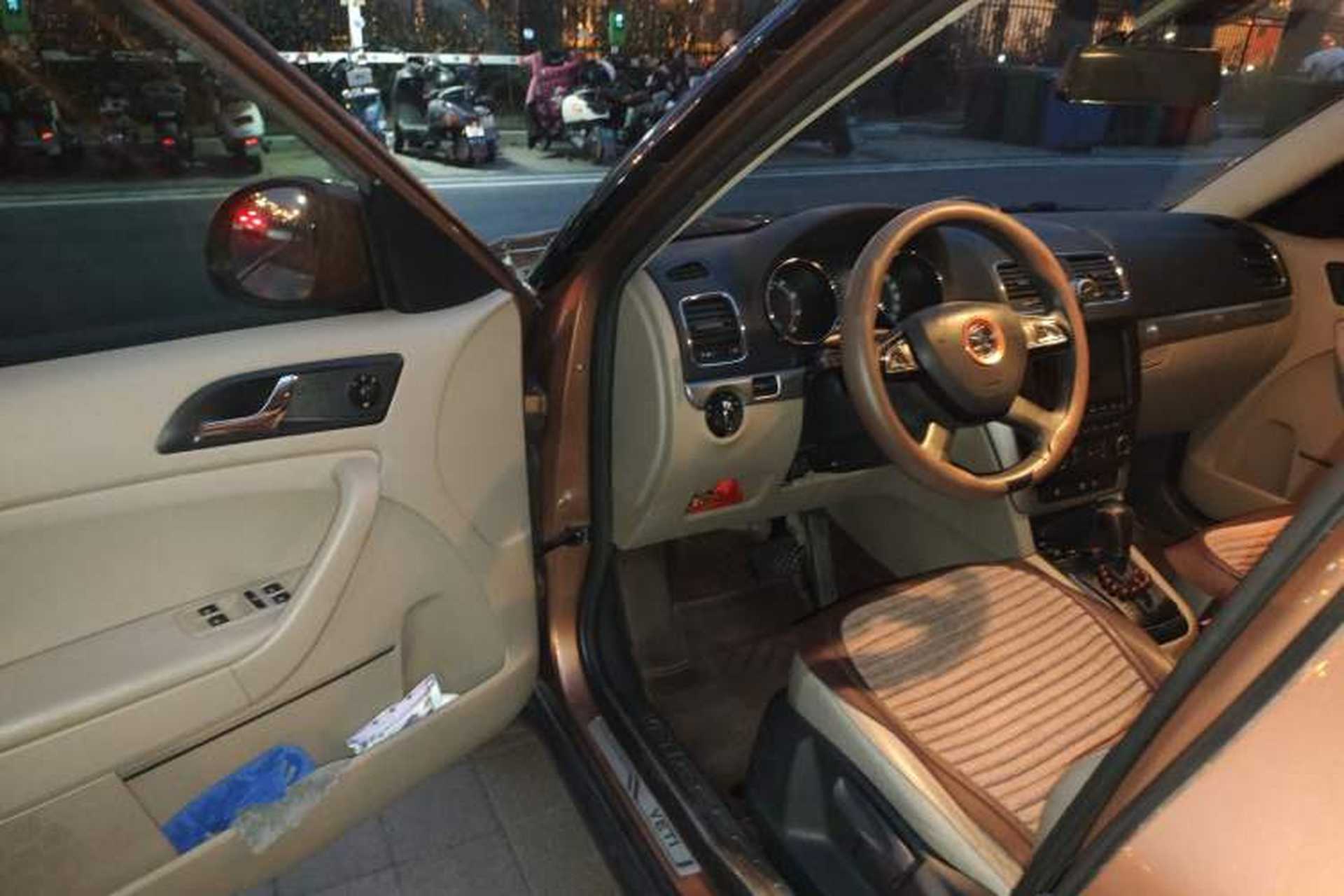 Used Skoda Yeti 2014 1.8TSI DSG Polar Edition Driver Seat
