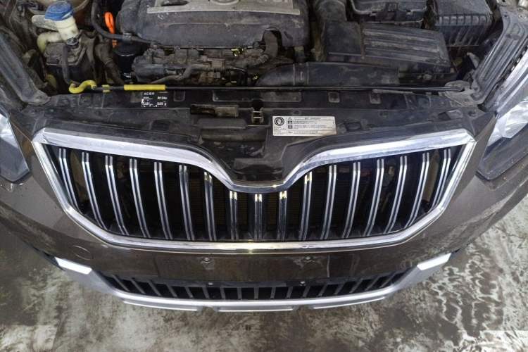 Used Skoda Yeti 2014 1.8TSI DSG All-Wheel Drive Edition Engine Bay