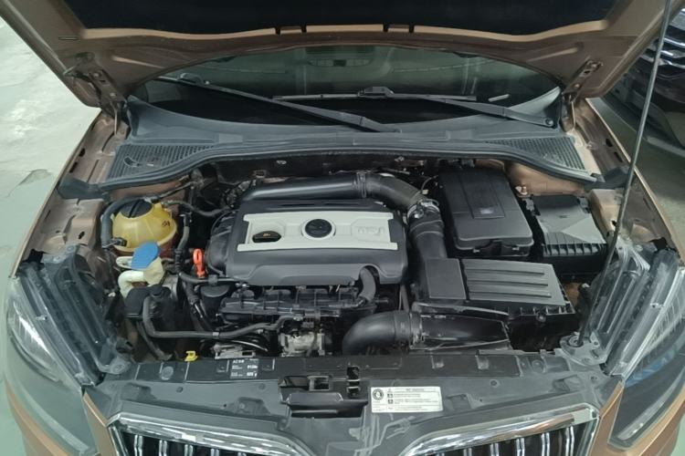 Used Skoda Yeti 2014 1.8TSI DSG Polar Edition Engine Bay