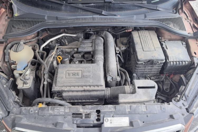 Used Skoda Yeti 2014 1.4TSI DSG Explorer Edition Engine Bay
