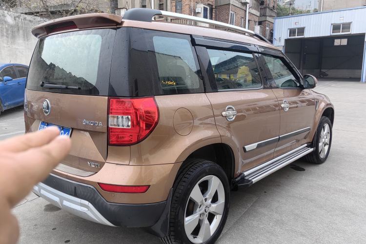 Used Skoda Yeti 2014 1.8TSI DSG Polar Edition Exterior 4