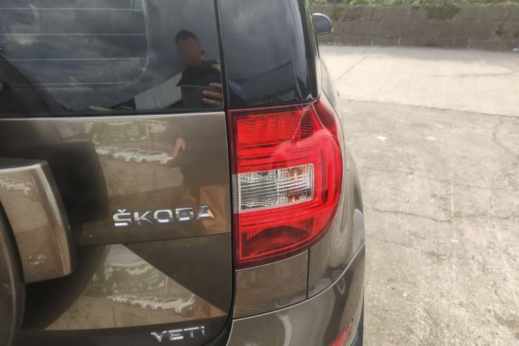 Used Skoda Yeti 2014 1.8TSI DSG Polar Edition Exterior 6