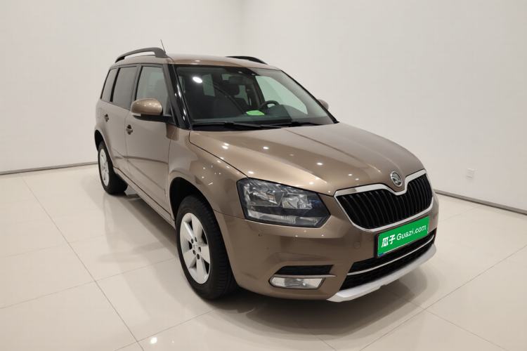Used Skoda Yeti 2014 1.4TSI DSG Vibrant Edition Front Right 45 Deg