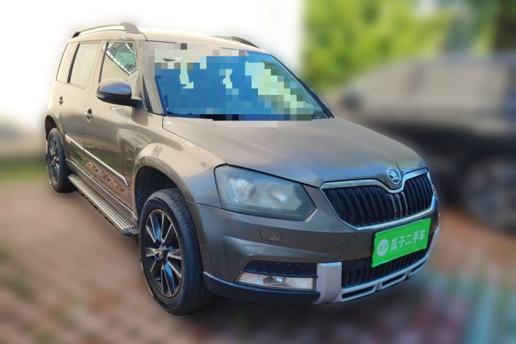 Used Skoda Yeti 2014 1.4TSI DSG All-Wheel Drive Version Front Right 45 Deg