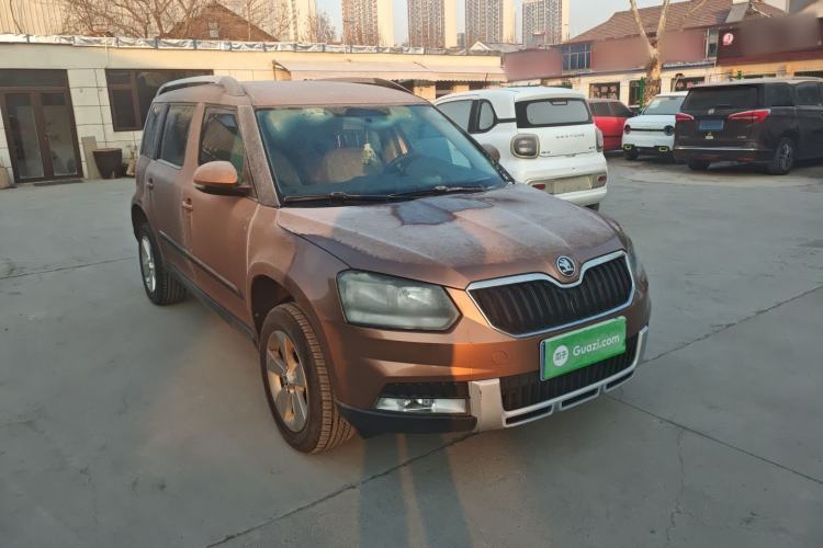 Used Skoda Yeti 2014 1.4TSI Manual Explore Edition Front Right 45 Deg