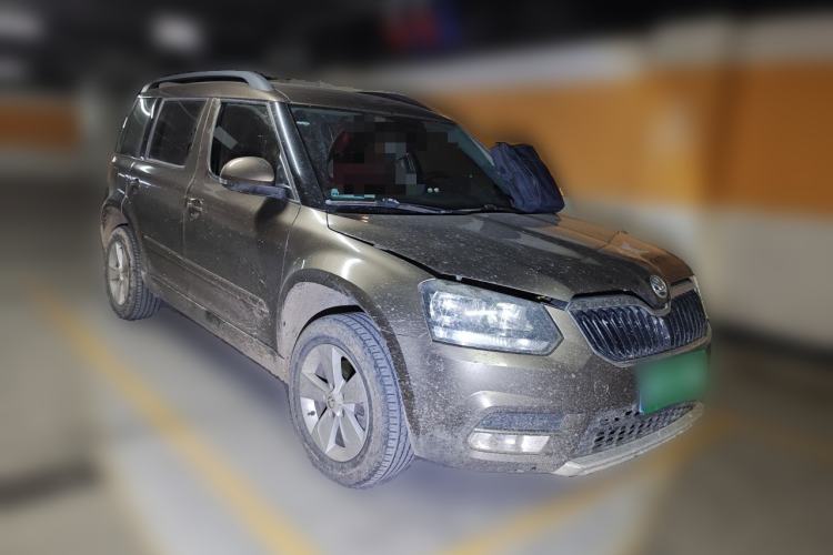 Used Skoda Yeti 2014 1.4TSI DSG Vibrant Edition Front Right 45 Deg