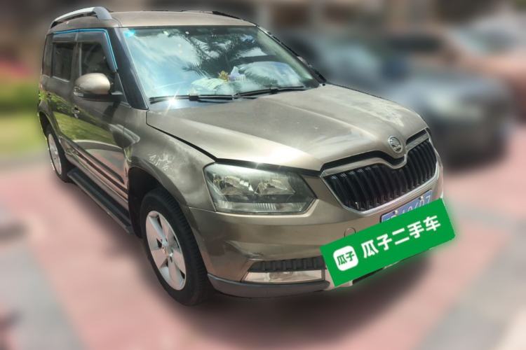Used Skoda Yeti 2014 1.4TSI DSG Explorer Edition Front Right 45 Deg
