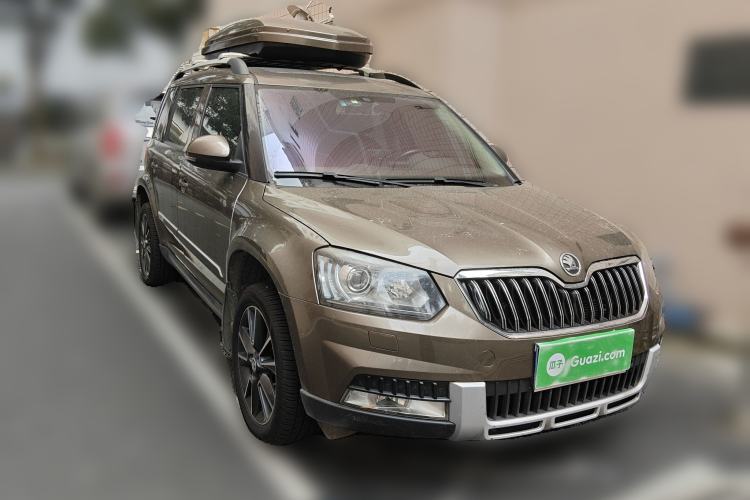 Used Skoda Yeti 2014 1.4TSI DSG All-Wheel Drive Version Front Right 45 Deg