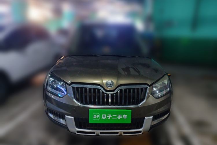 Used Skoda Yeti 2014 1.4 TSI DSG Polar Edition Front
