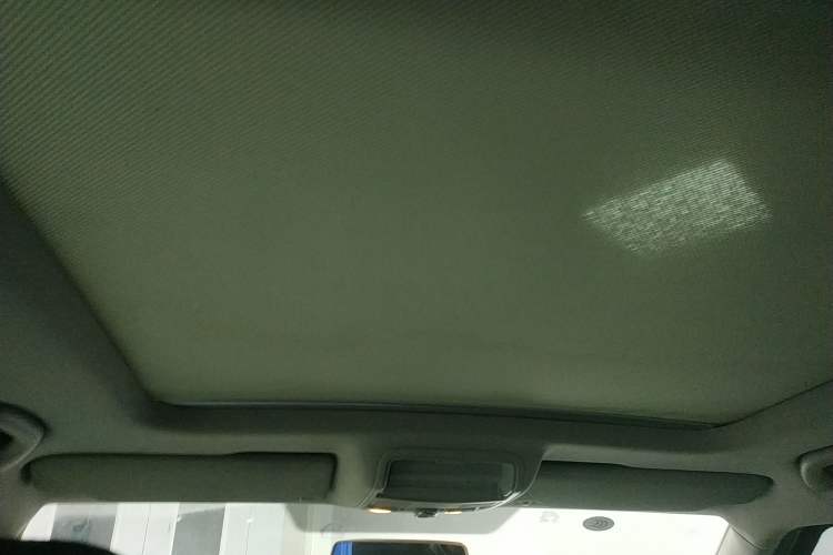 Used Skoda Yeti 2014 1.8TSI DSG Polar Edition Headliner