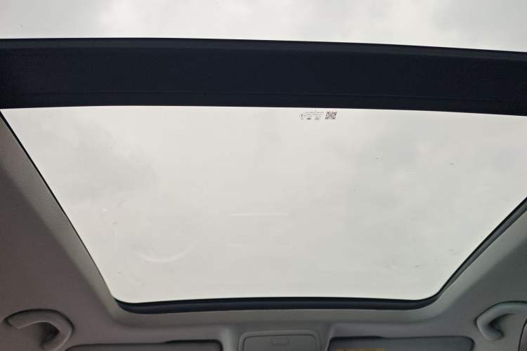 Used Skoda Yeti 2014 1.8TSI DSG All-Wheel Drive Edition Headliner