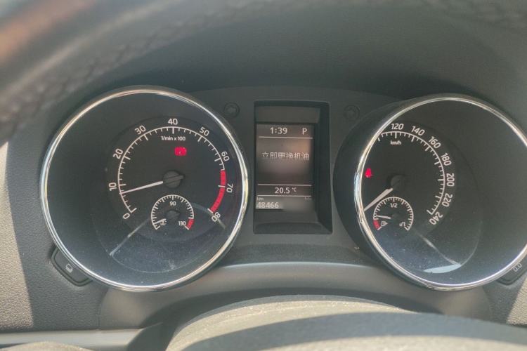 Used Skoda Yeti 2014 1.4 TSI DSG Polar Edition Instrument Cluster