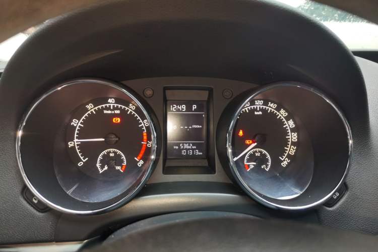 Used Skoda Yeti 2014 1.4TSI DSG Explorer Edition Instrument Cluster